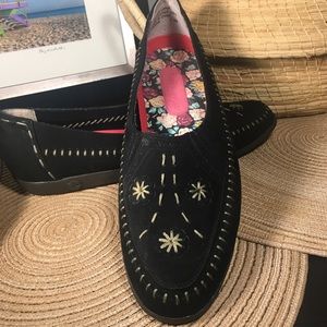 Hush Puppies Suede Leather Moccasin